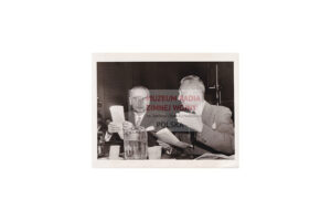 Stefan Korboński jako tłumacz Prof. Marka Korowicza w Kongresie USA, 1953 r.-image